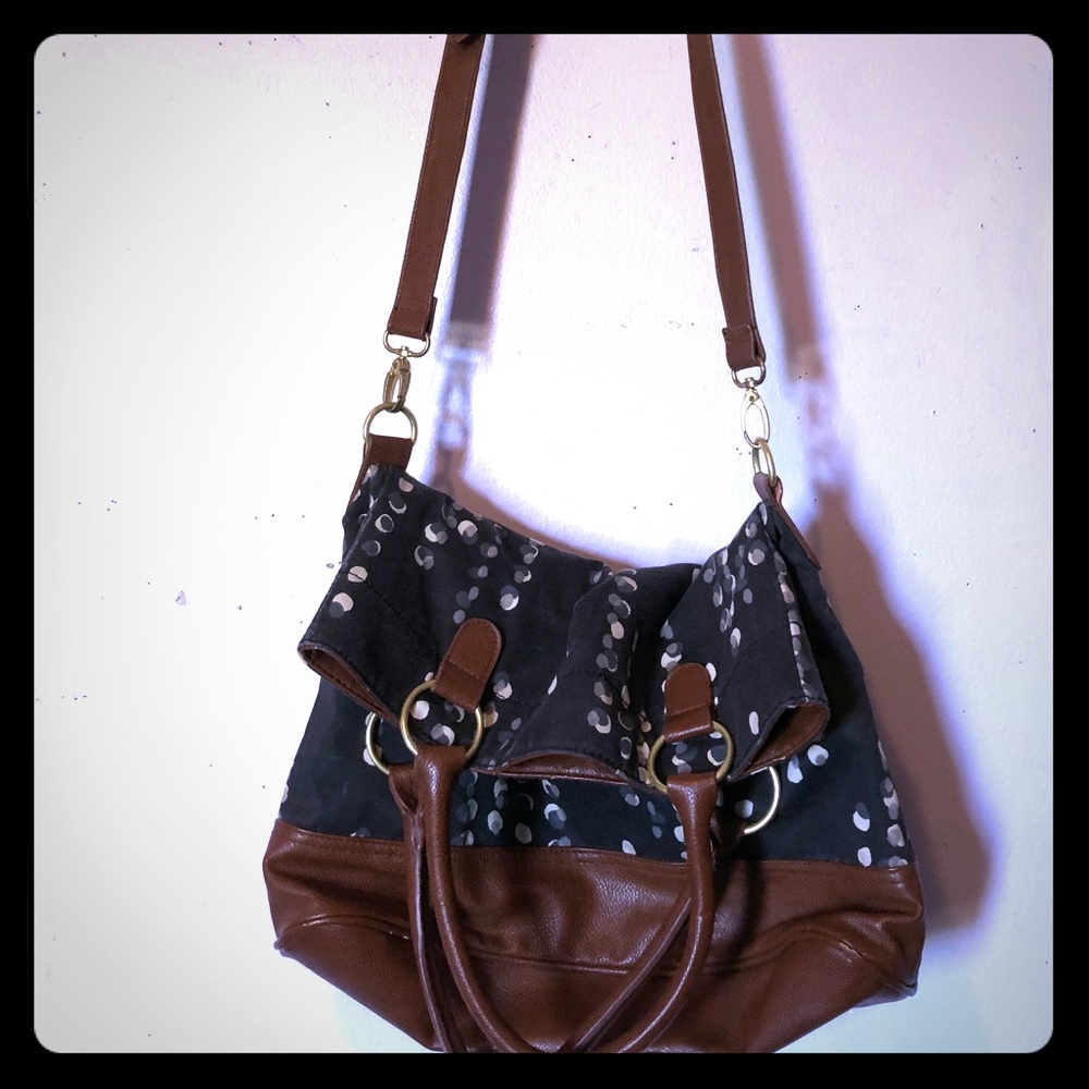 Artsy polka-dotted cross-body bag